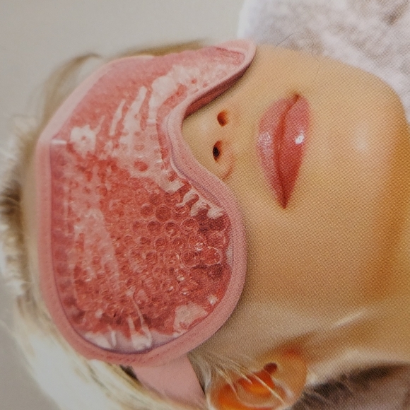 GEL Eye Mask In Color Blue - Picture 1 of 6